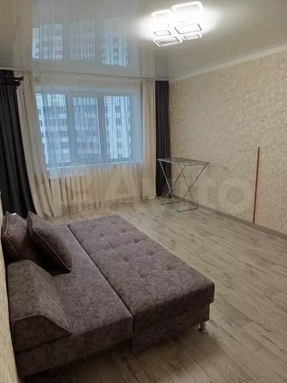 1-к. квартира, 40 м, 8/9 эт. - Фото 0