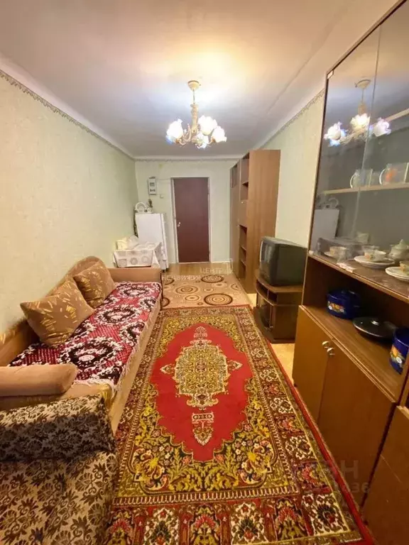 Комната Татарстан, Казань ул. Серп и Молот, 24 (14.0 м) - Фото 1