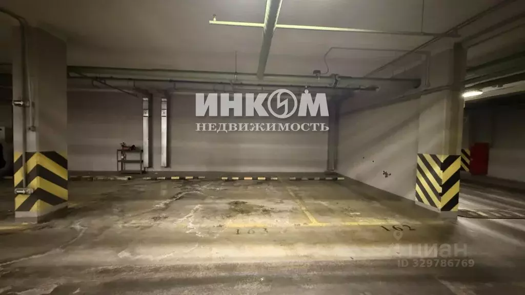 Гараж в Москва ул. Шаболовка, 10к2 (13 м) - Фото 2