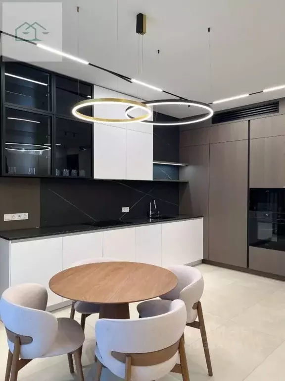 3-к кв. Воронежская область, Воронеж пл. Ленина, 6/1 (78.0 м) - Фото 1