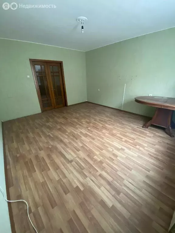 3-комнатная квартира: Махачкала, микрорайон Научный Городок, улица ... - Фото 1
