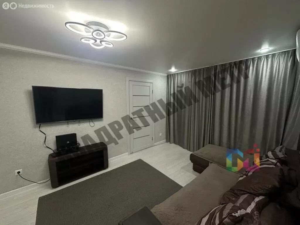 2-комнатная квартира: Элиста, 1-й микрорайон, 19 (43 м) - Фото 1