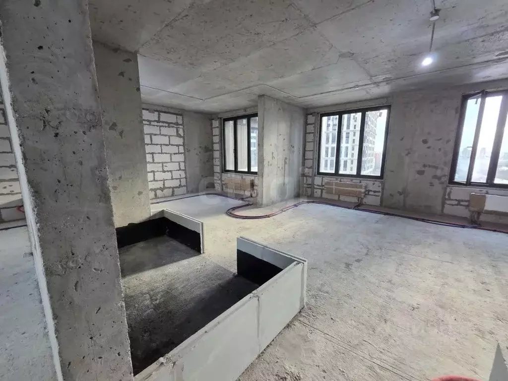 3-к кв. Москва ул. Василия Ланового, 5 (100.7 м) - Фото 1