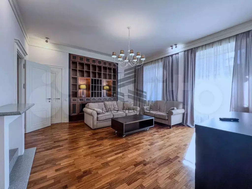 4-к. квартира, 190 м, 6/9 эт. - Фото 0