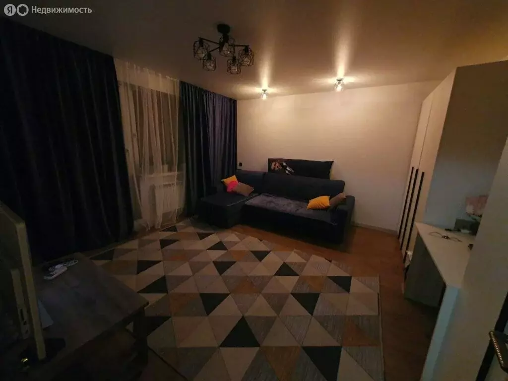 2-комнатная квартира: Волгоград, улица Военный городок, 9 (50.7 м) - Фото 2