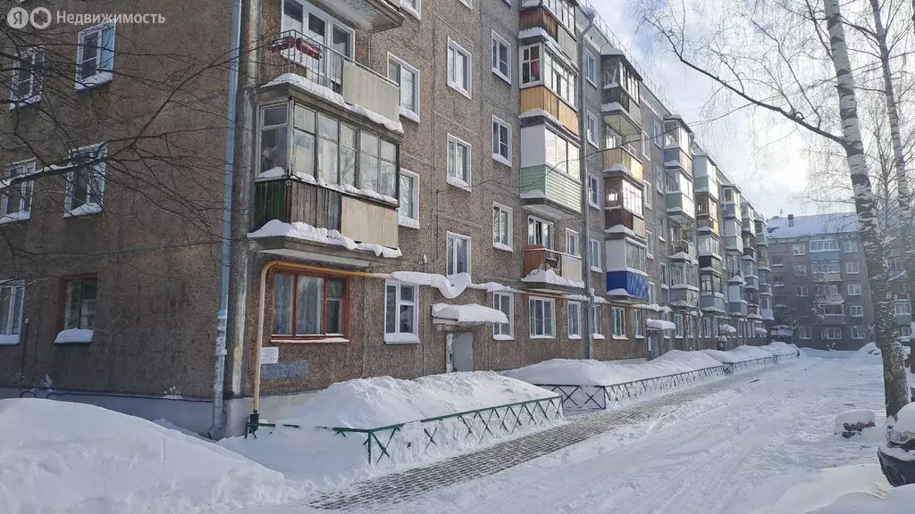 2-комнатная квартира: Киров, улица Ивана Попова, 31 (44.9 м) - Фото 1