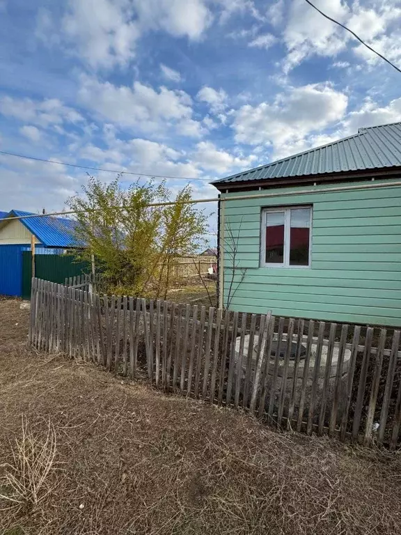 Дом в Волгоградская область, Палласовка ул. Серогодского (125 м) - Фото 2