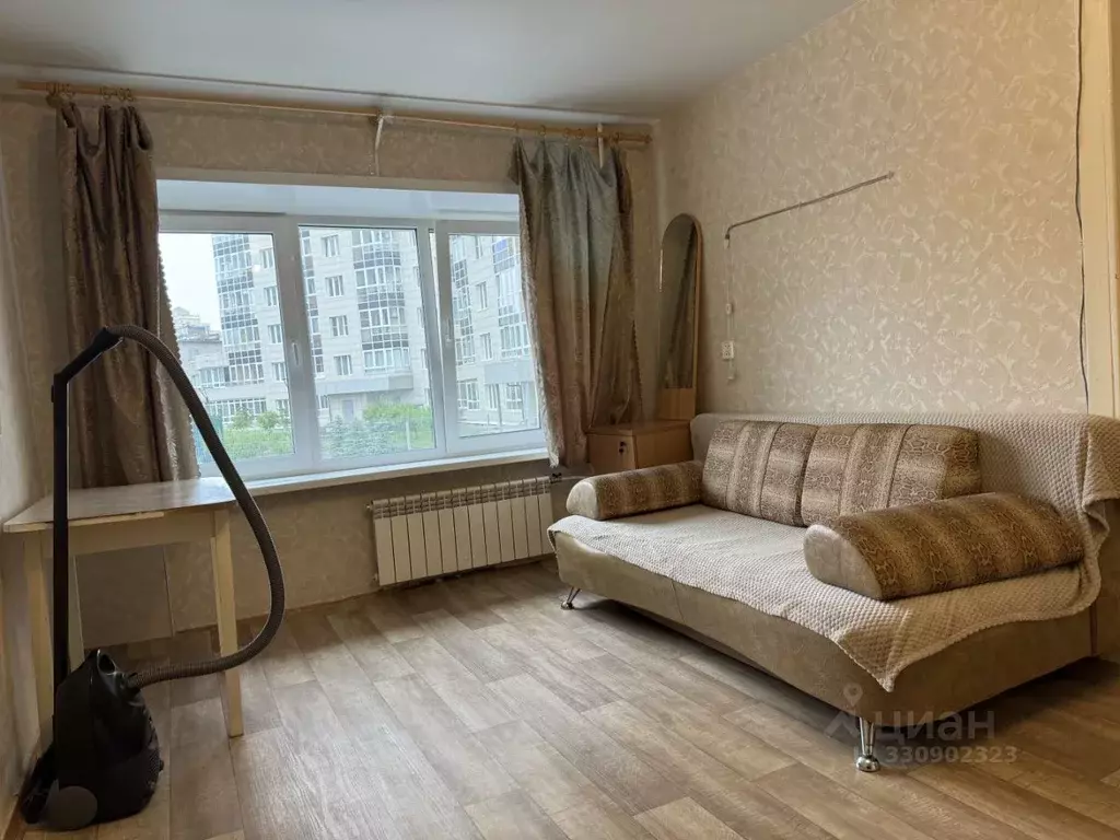 1-к кв. Свердловская область, Екатеринбург ул. Папанина, 18А (33.0 м) - Фото 1