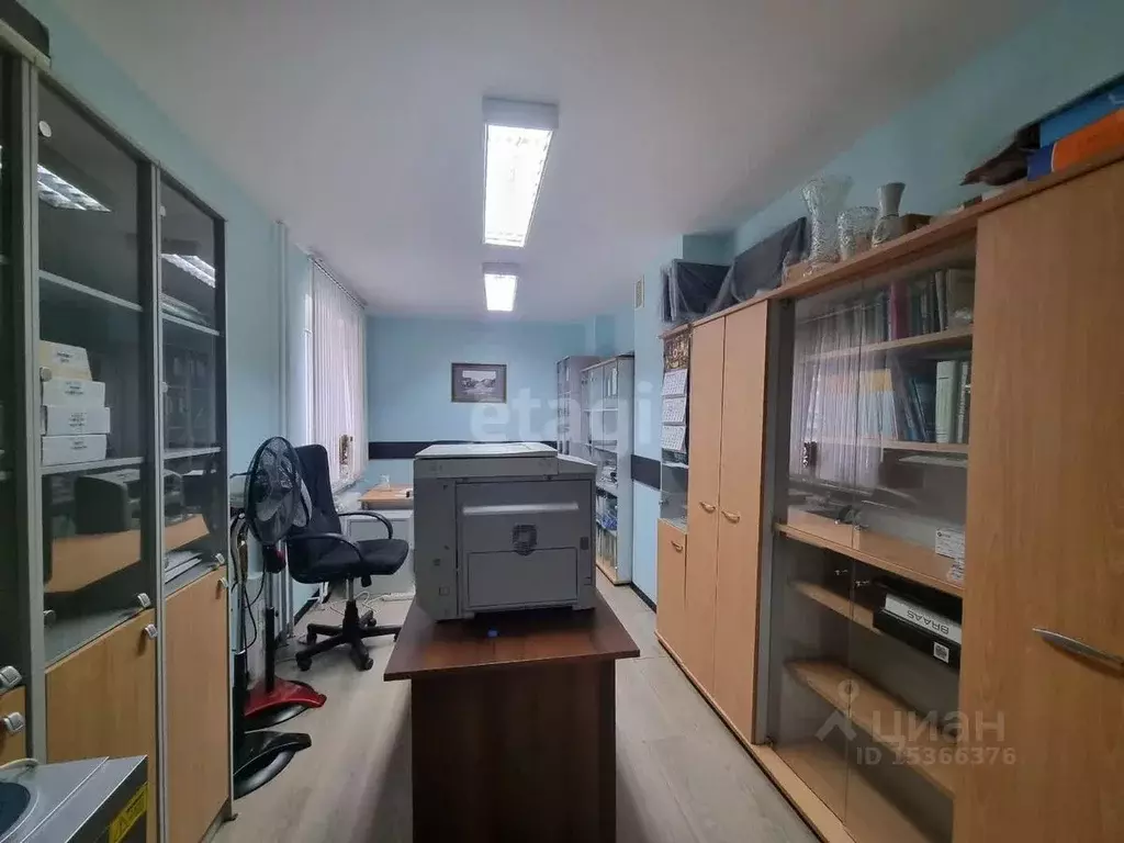Офис в Тюменская область, Тобольск 4-й мкр, 37/2 (134 м) - Фото 1