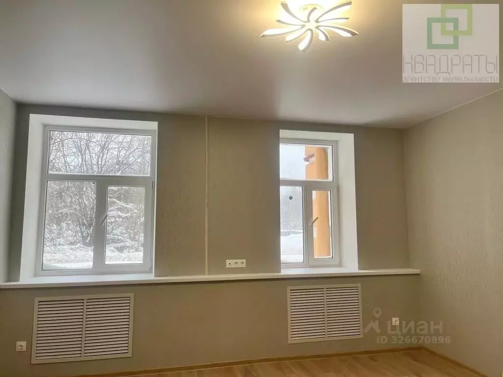 Комната Санкт-Петербург, Санкт-Петербург, Павловск ул. Обороны, 4 ... - Фото 1