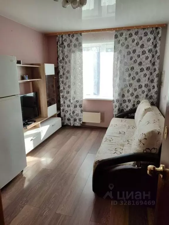 Комната Свердловская область, Екатеринбург ул. Июльская, 41 (12.0 м) - Фото 1