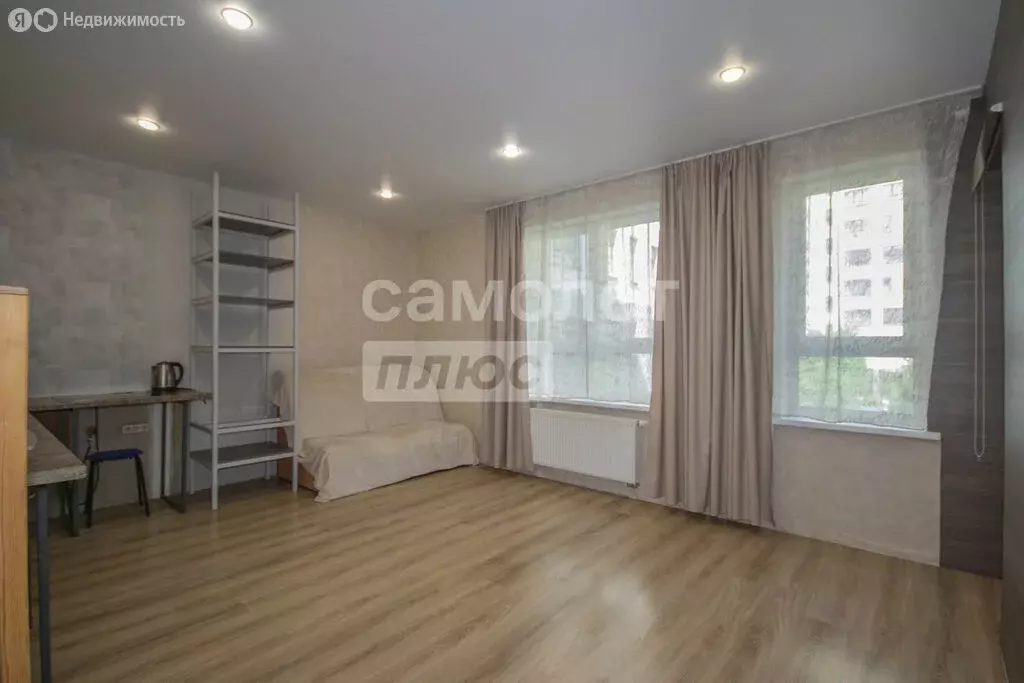 4-комнатная квартира: Екатеринбург, улица Евгения Савкова, 31 (80.1 м) - Фото 0