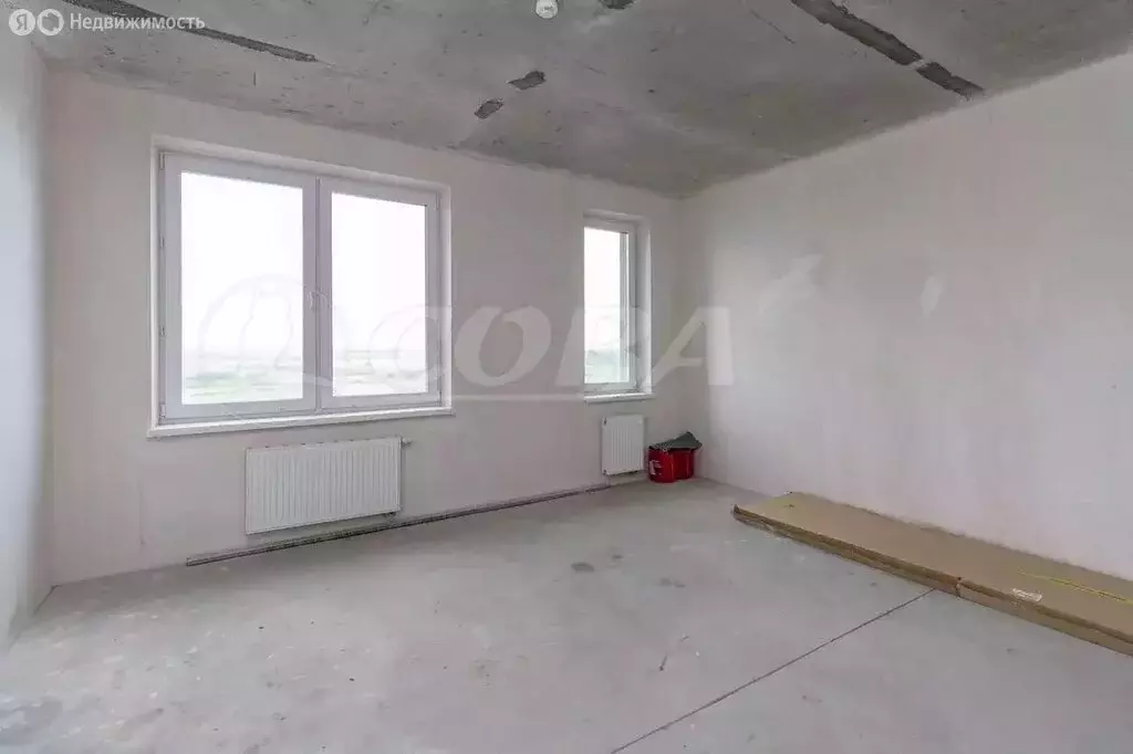 Квартира-студия: Тюмень, Краснооктябрьская улица, 8 (33.9 м) - Фото 0