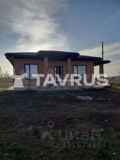 Дом в Крым, Симферопольский район, с. Урожайное, Имени Александра ... - Фото 1