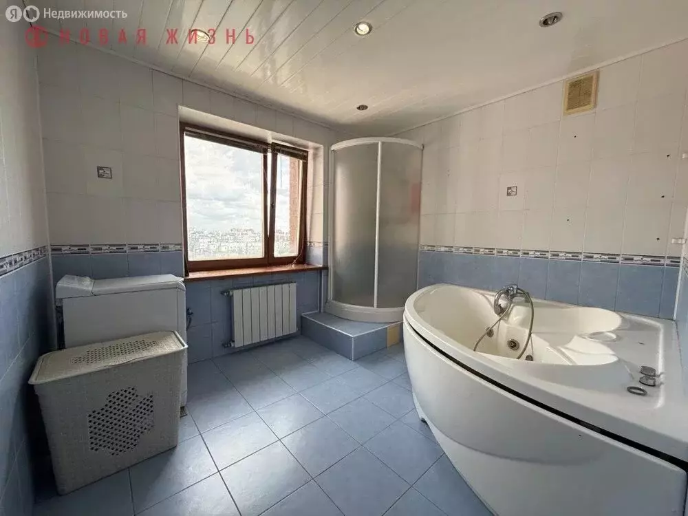 3-комнатная квартира: Самара, проспект Кирова, 318 (117 м) - Фото 0
