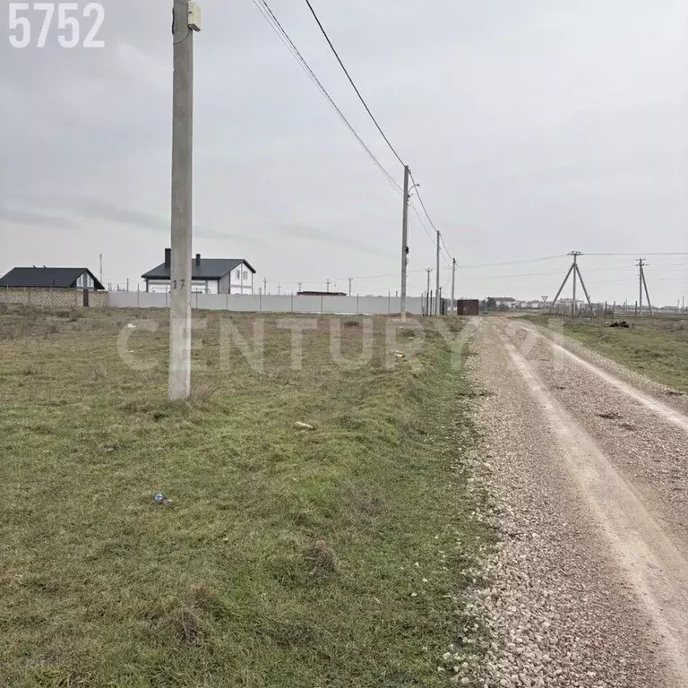 Участок в Крым, Сакский район, Молочненское с/пос, с. Витино ул. ... - Фото 2