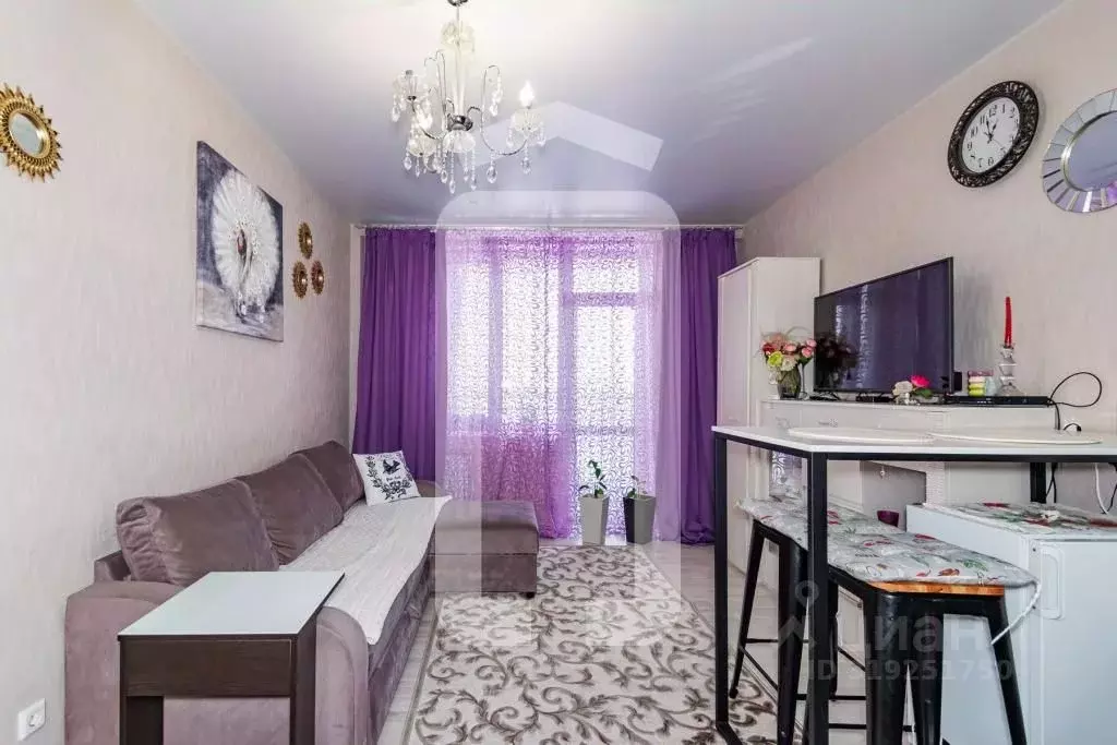 Студия Свердловская область, Екатеринбург ул. Крестинского, 35 (23.6 ... - Фото 1