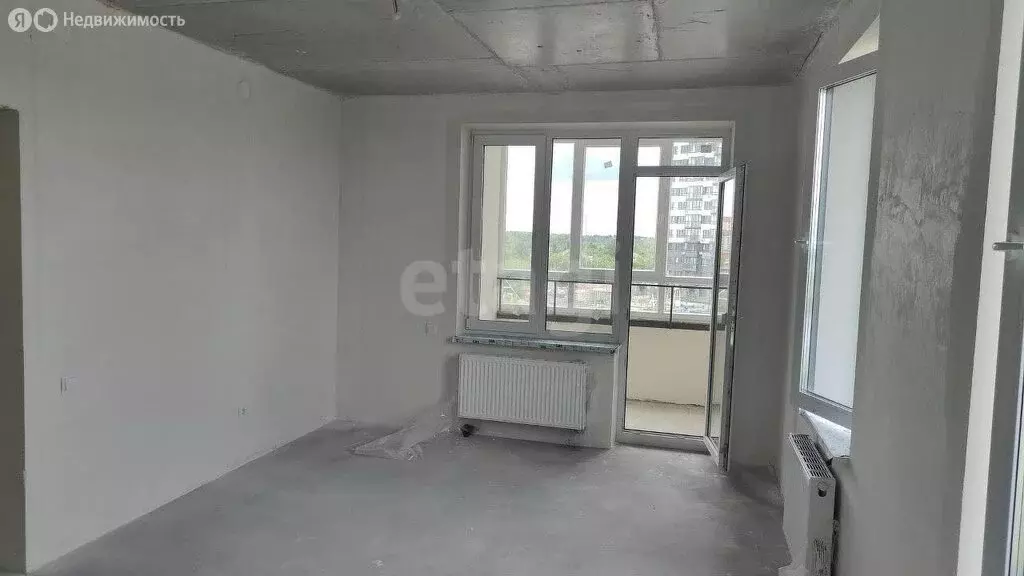 2-комнатная квартира: Тюмень, Краснооктябрьская улица, 6 (61.6 м) - Фото 0