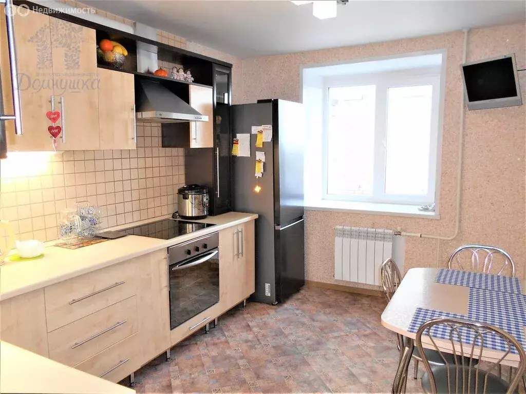 2-комнатная квартира: Воронеж, Пеше-Стрелецкая улица, 100 (61.4 м) - Фото 1