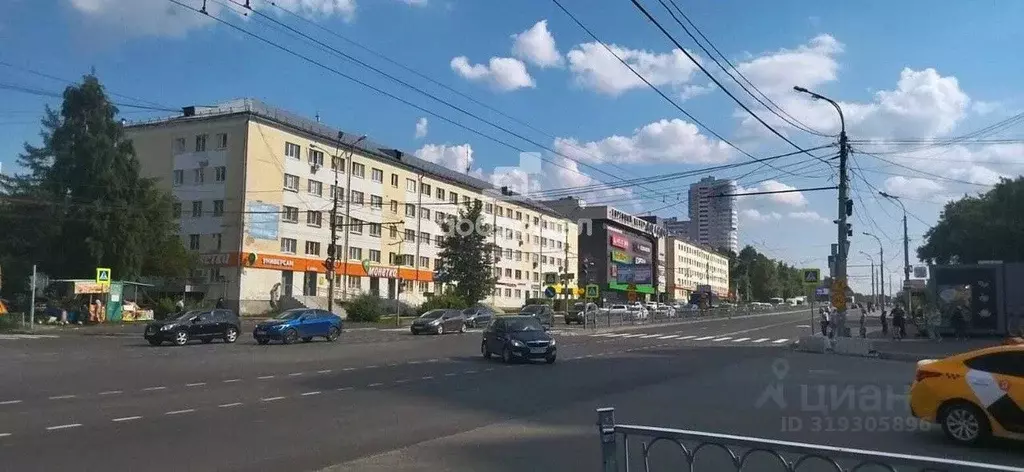 Помещение свободного назначения в Свердловская область, Екатеринбург ... - Фото 0