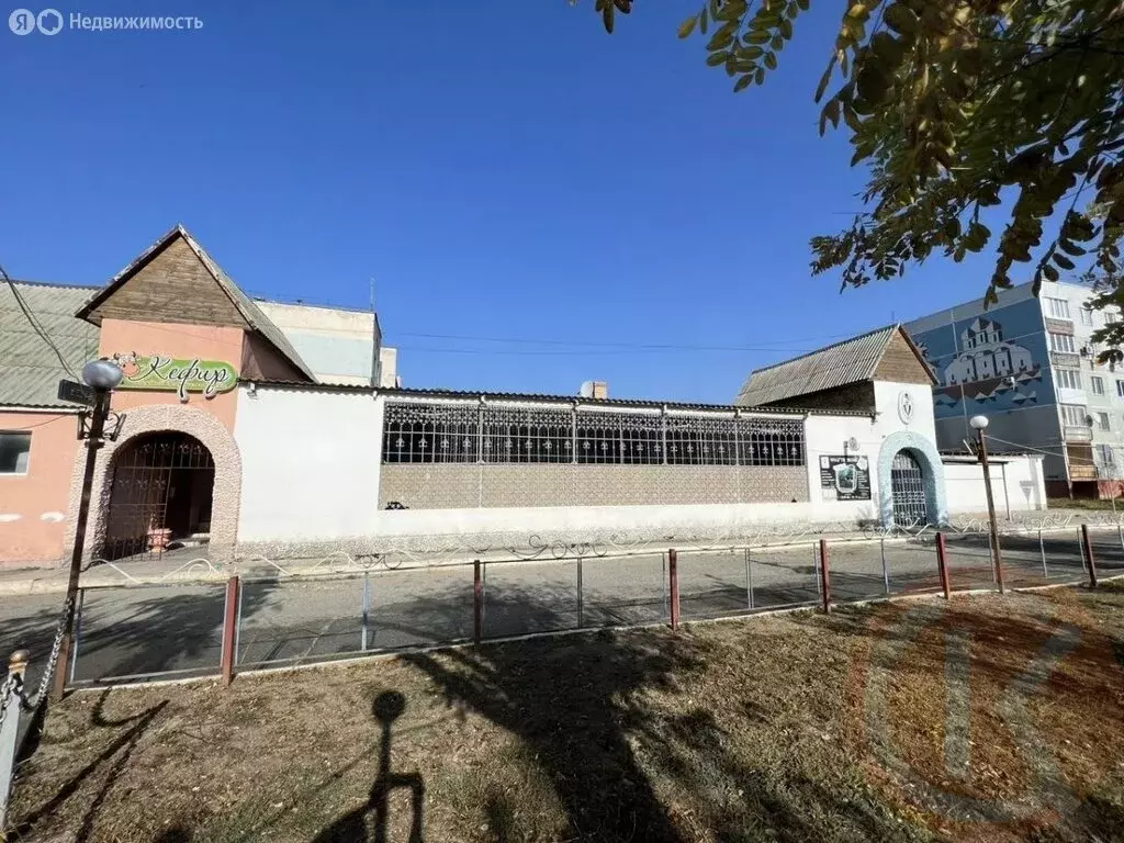 Торговая площадь (1355 м) - Фото 1