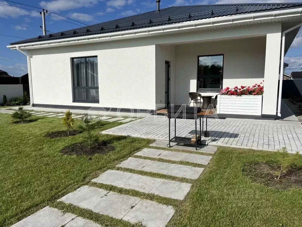 Дом в Тюменская область, Тюмень Лето-Парк кп, 343 (156 м) - Фото 1