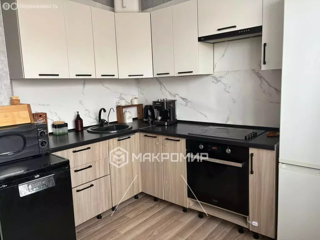 2-комнатная квартира: село Фролы, Весенняя улица, 18 (64.5 м) - Фото 2