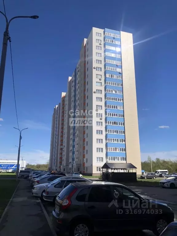 1-к кв. Башкортостан, Уфа ул. имени Фронтовых Бригад, 15 (33.67 м) - Фото 0