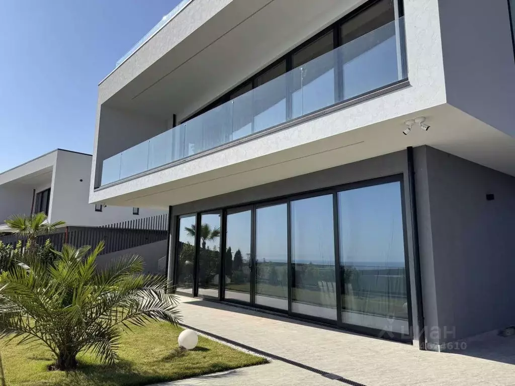 Дом в Краснодарский край, Сочи ул. Ручей Видный, 201/16 (224 м) - Фото 1