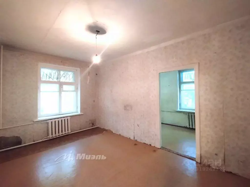 2-к кв. Севастополь ул. Демидова, 11А (36.6 м) - Фото 0