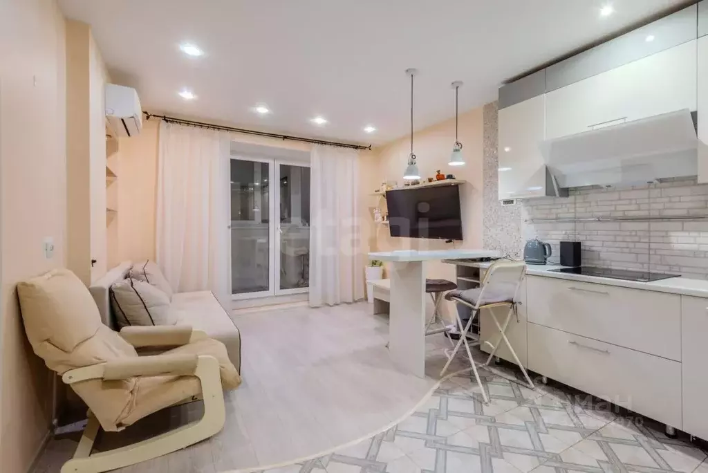 3-к кв. Чувашия, Чебоксары ул. Филиппа Лукина, 3 (85.3 м) - Фото 1