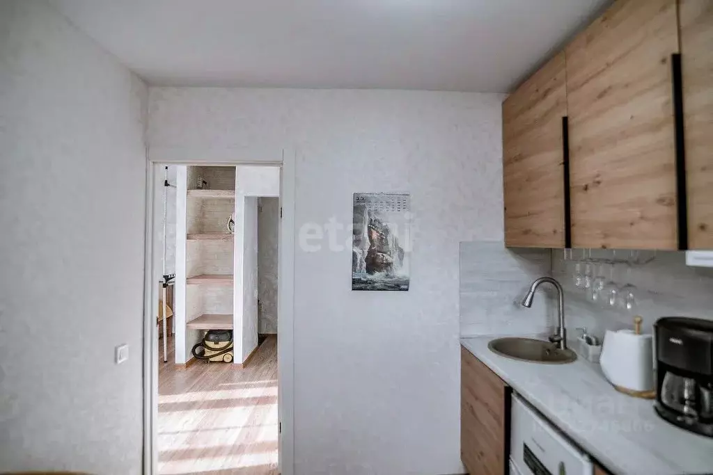 1-к кв. Сахалинская область, Южно-Сахалинск ул. Ленина, 279 (30.4 м) - Фото 2