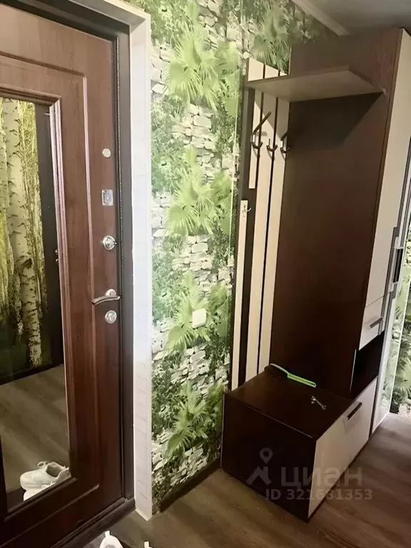 2-к кв. Оренбургская область, Новотроицк ул. Комарова, 7 (55.0 м) - Фото 0