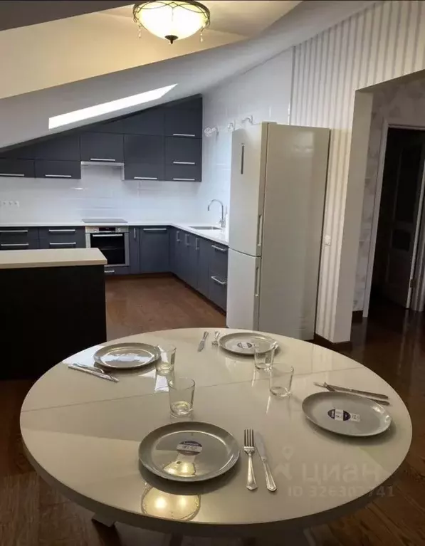 3-к кв. Вологодская область, Вологда ул. Маяковского, 25 (105.2 м) - Фото 2