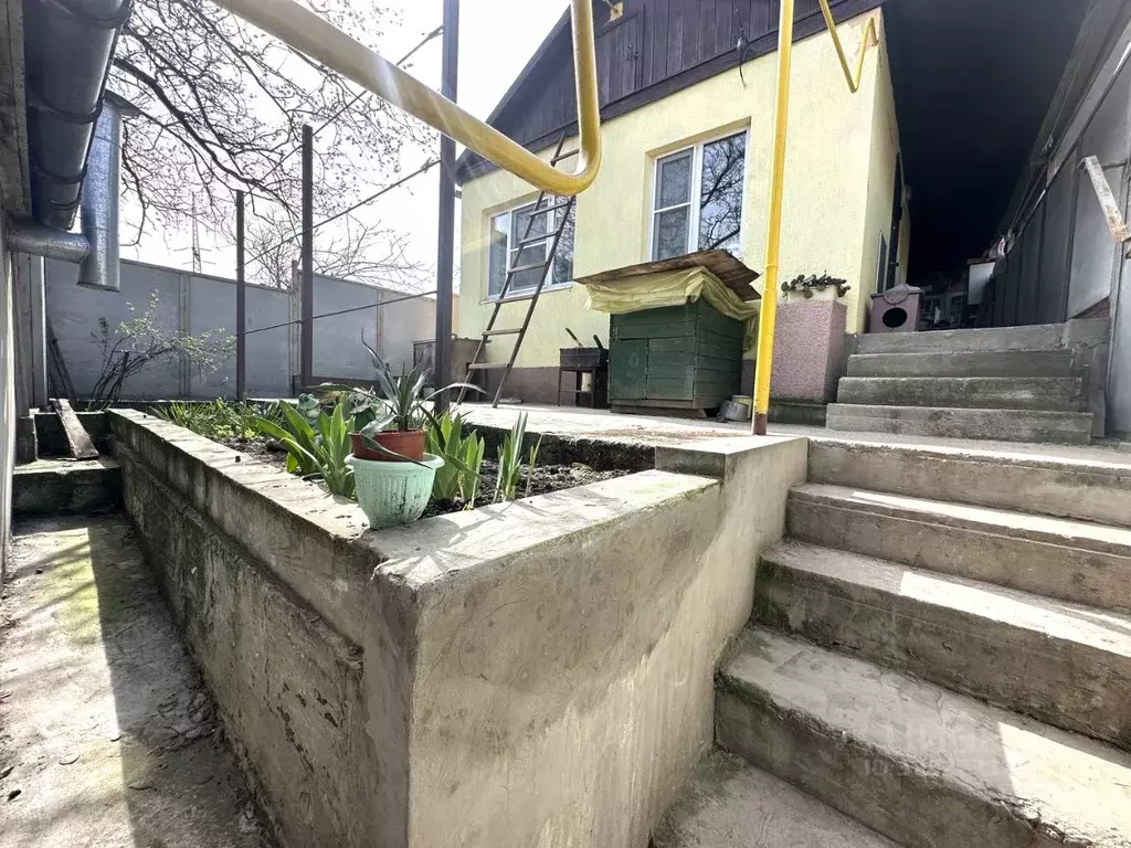 Дом в Краснодарский край, Новороссийск ул. Раевского, 83А (65 м) - Фото 1