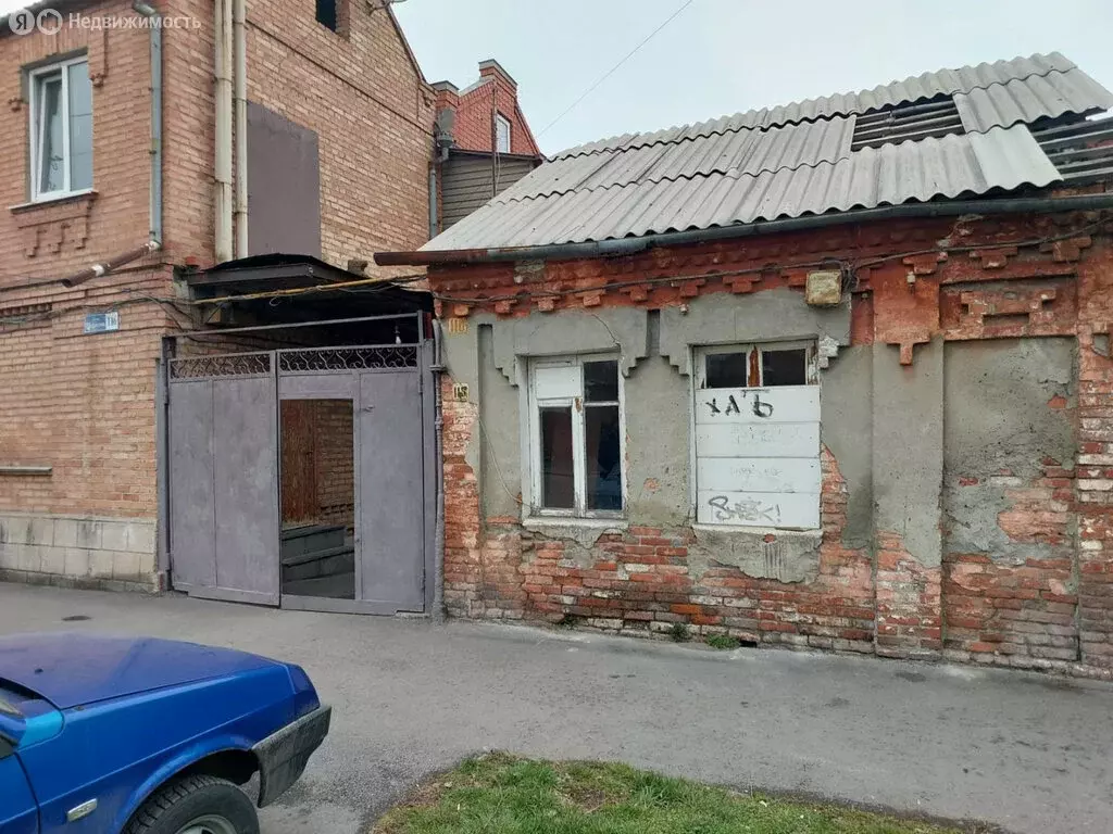 Дом в Владикавказ, улица Маркова, 118 (100 м) - Фото 1