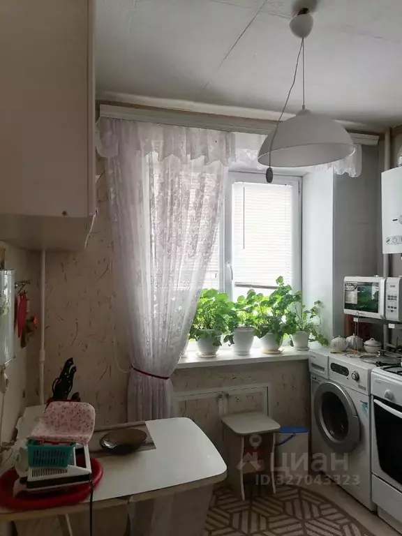 3-к кв. Волгоградская область, Камышин 4-й мкр, 63 (61.6 м) - Фото 2