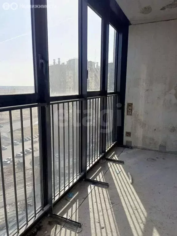 Квартира-студия: Тюмень, Алматинская улица, 5 (24.1 м) - Фото 1