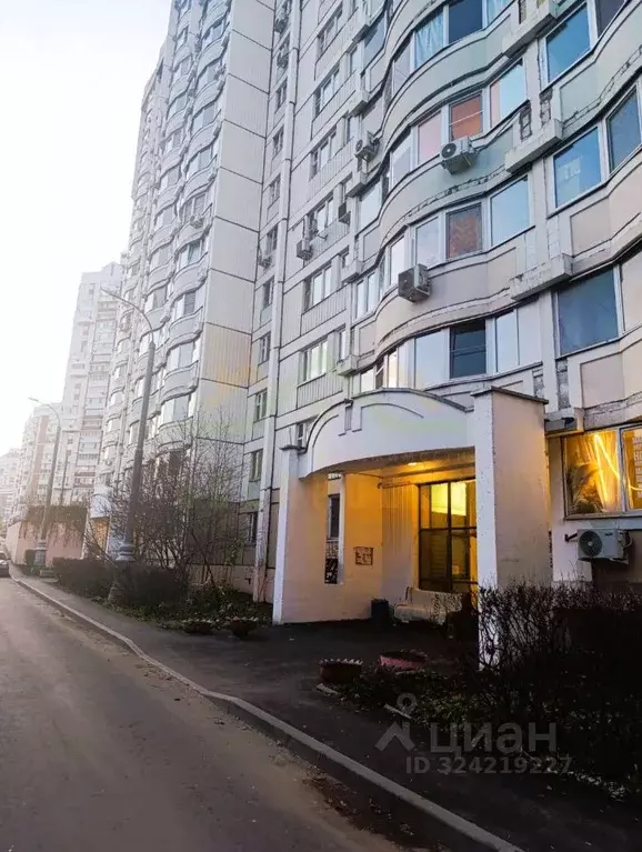 3-к кв. Москва ул. Столетова, 8 (67.2 м) - Фото 1