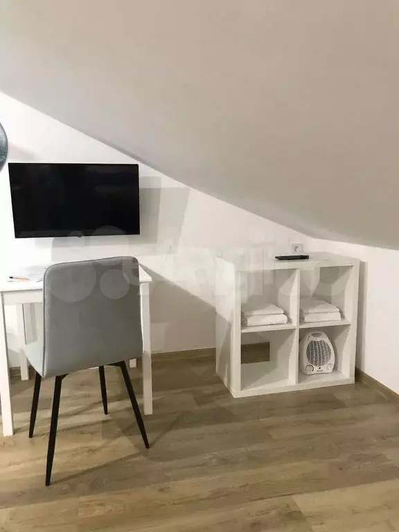 Апартаменты-студия, 18 м, 4/4 эт. - Фото 1