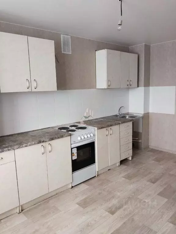 2-к кв. Саратовская область, Энгельс Волжский просп., 63А (70.8 м) - Фото 1