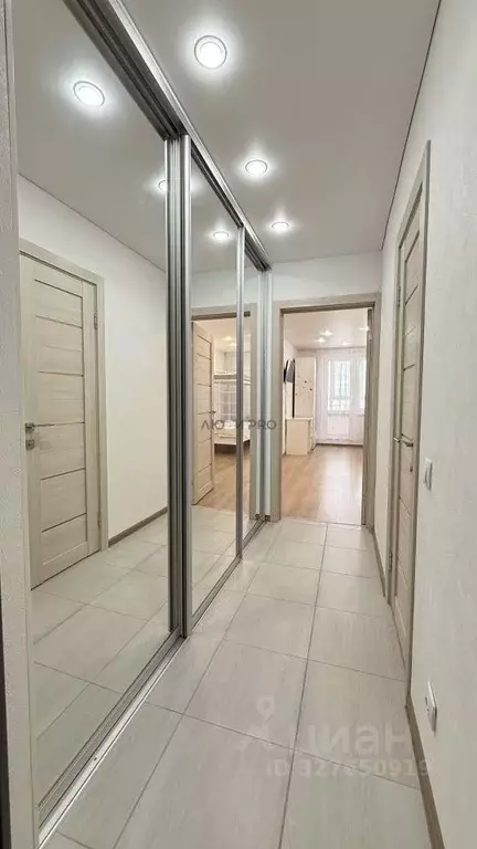 Студия Кировская область, Киров ул. Чистопрудненская, 20 (24.6 м) - Фото 1