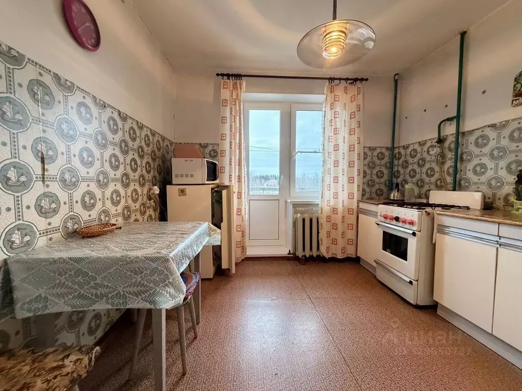 2-к кв. Ленинградская область, Волховский район, Потанинское с/пос, д. ... - Фото 1