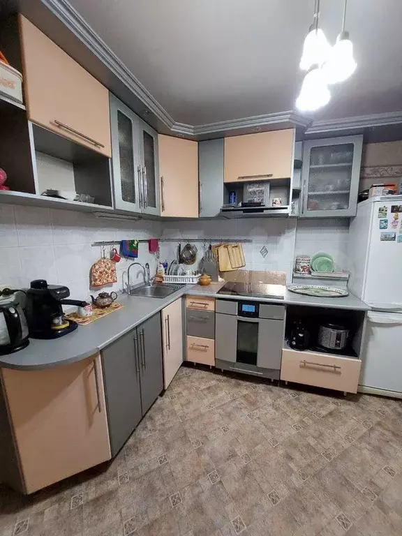 2-к. квартира, 52 м, 2/10 эт. - Фото 0