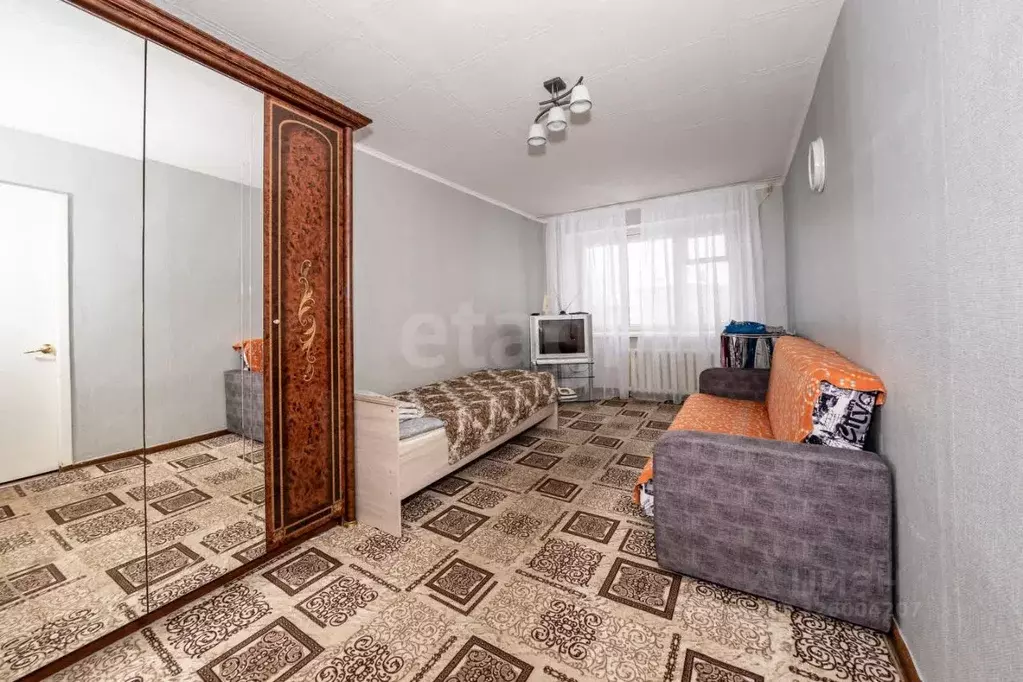 2-к кв. Вологодская область, Череповец Устюженская ул., 20 (42.8 м) - Фото 1