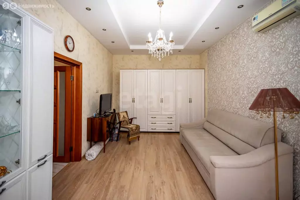 2-комнатная квартира: Набережные Челны, бульвар имени Хусаина Ямашева, ... - Фото 1