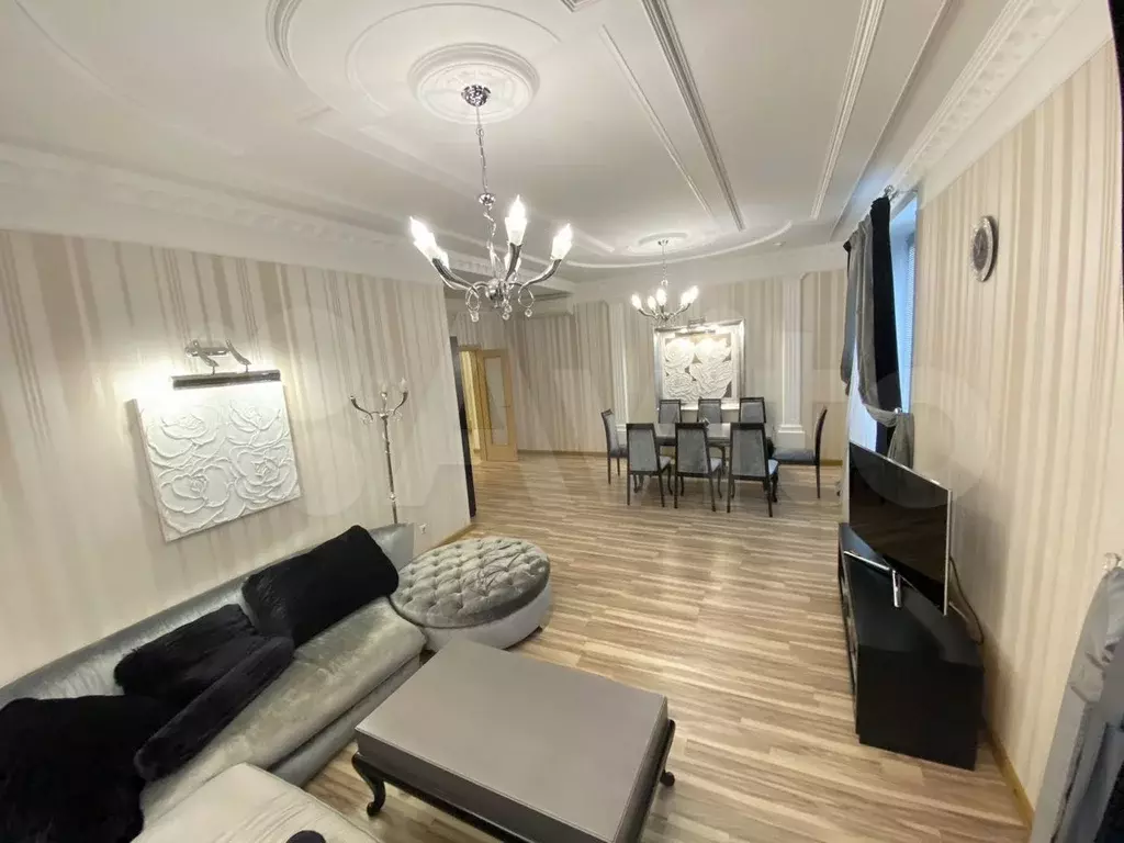 3-к. квартира, 141 м, 5/8 эт. - Фото 1