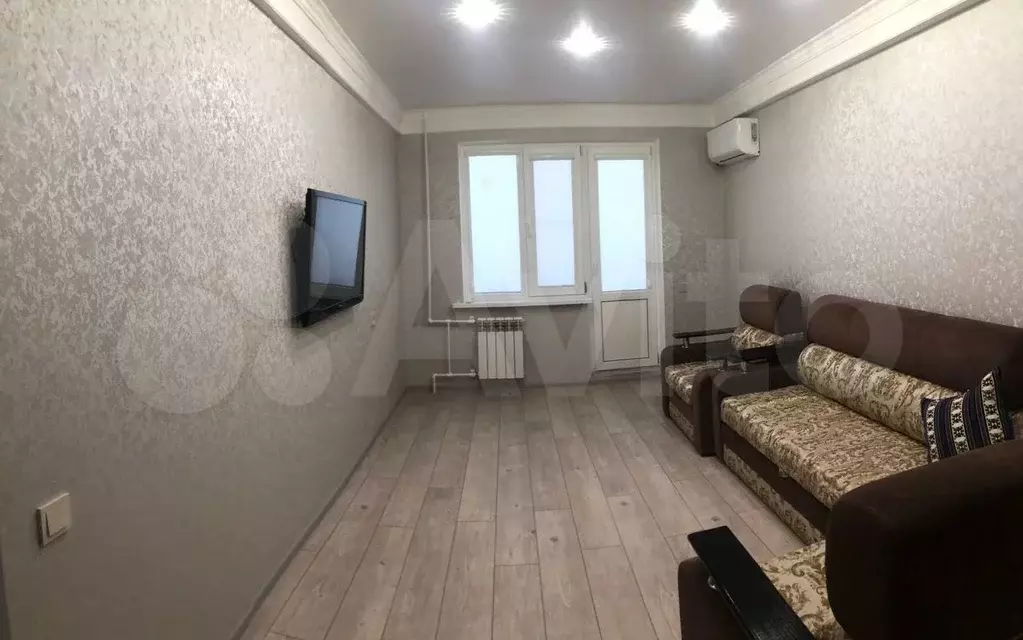 1-к. квартира, 40м, 7/9эт. - Фото 0