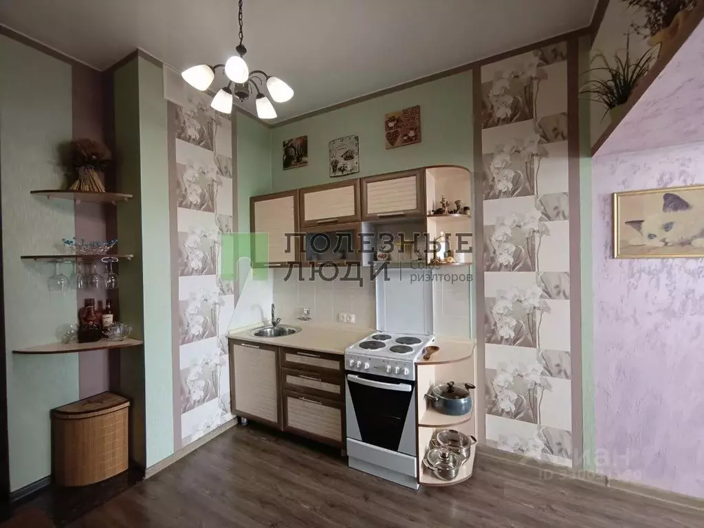 Студия Красноярский край, Красноярск ул. 40 лет Победы, 2 (28.3 м) - Фото 1