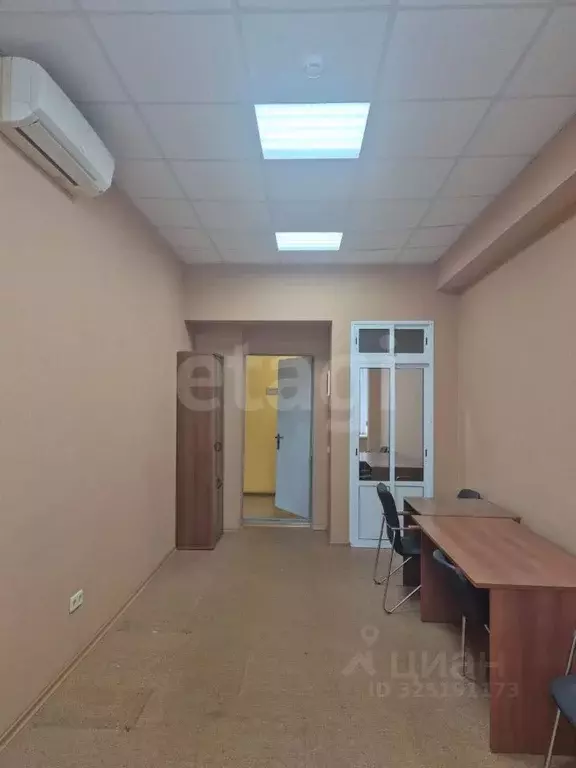 Офис в Липецкая область, Липецк пл. Петра Великого, 5 (19 м) - Фото 1